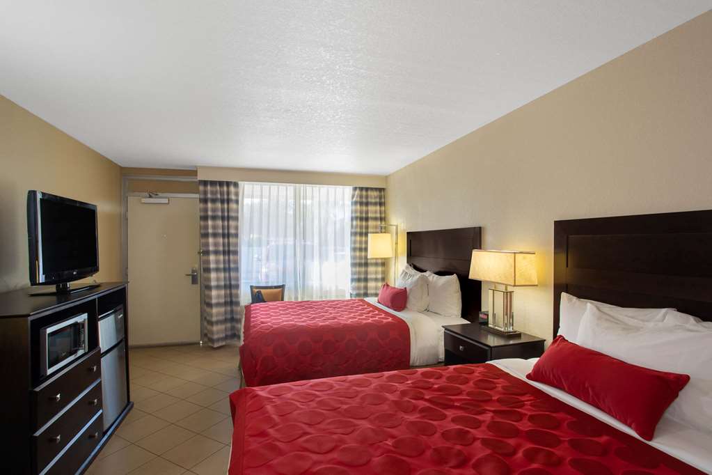 Ramada by Wyndham Venice Hotel Venezia - photo 15