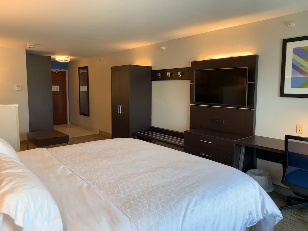 Holiday Inn Express & Suites Exmore Eastern Shore by IHG - photo 8