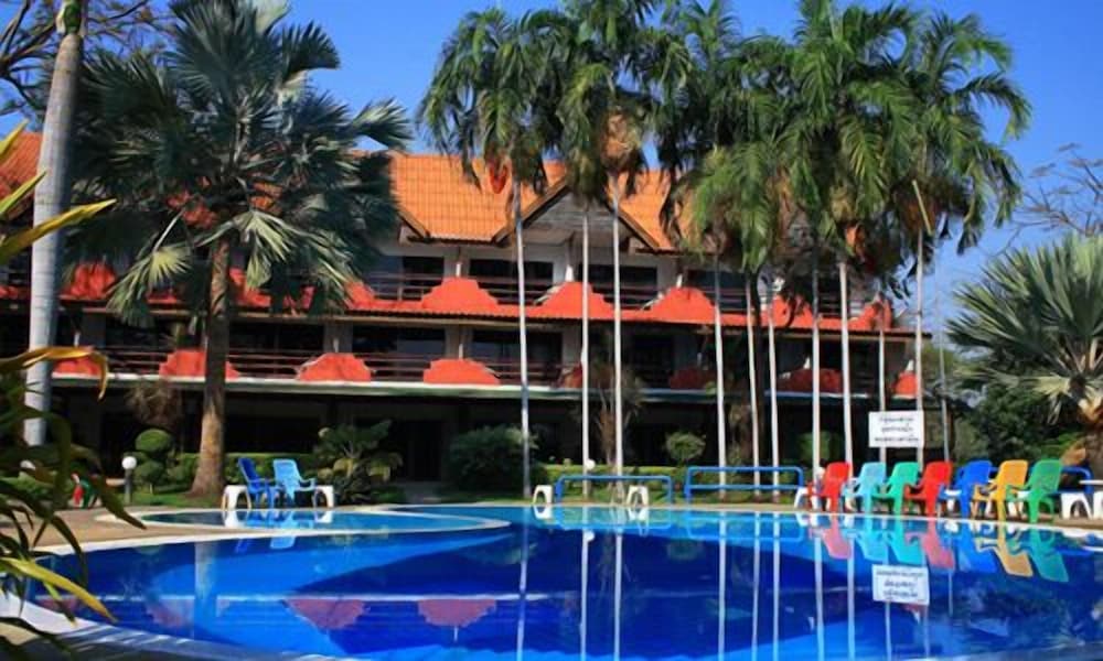 Duenshine Resort in Kanchanaburi, Thailand