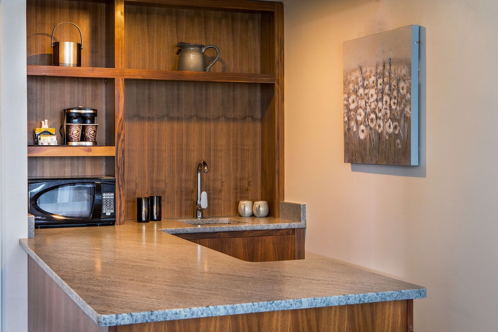 DoubleTree by Hilton Atlanta Windy Hill Ballpark - photo 22