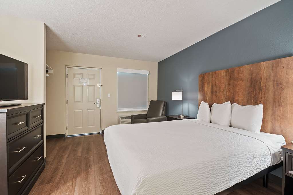 Extended Stay America Suites Miami Airport Blue Lagoon - photo 12