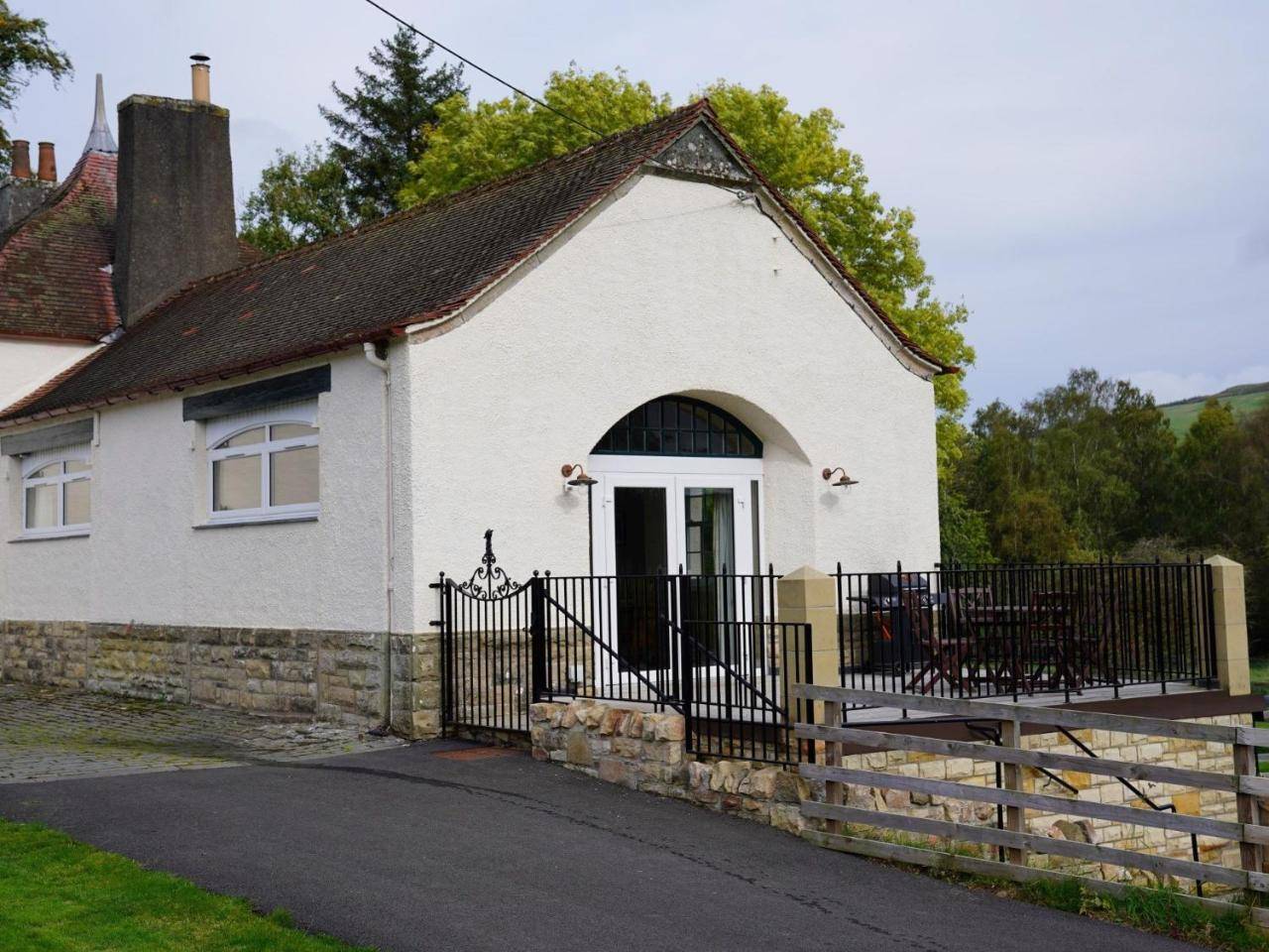 2 Bed in Bedrule 86021 in Hawick, United Kingdom