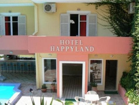 Happyland Hotel Apartments — Lefkada