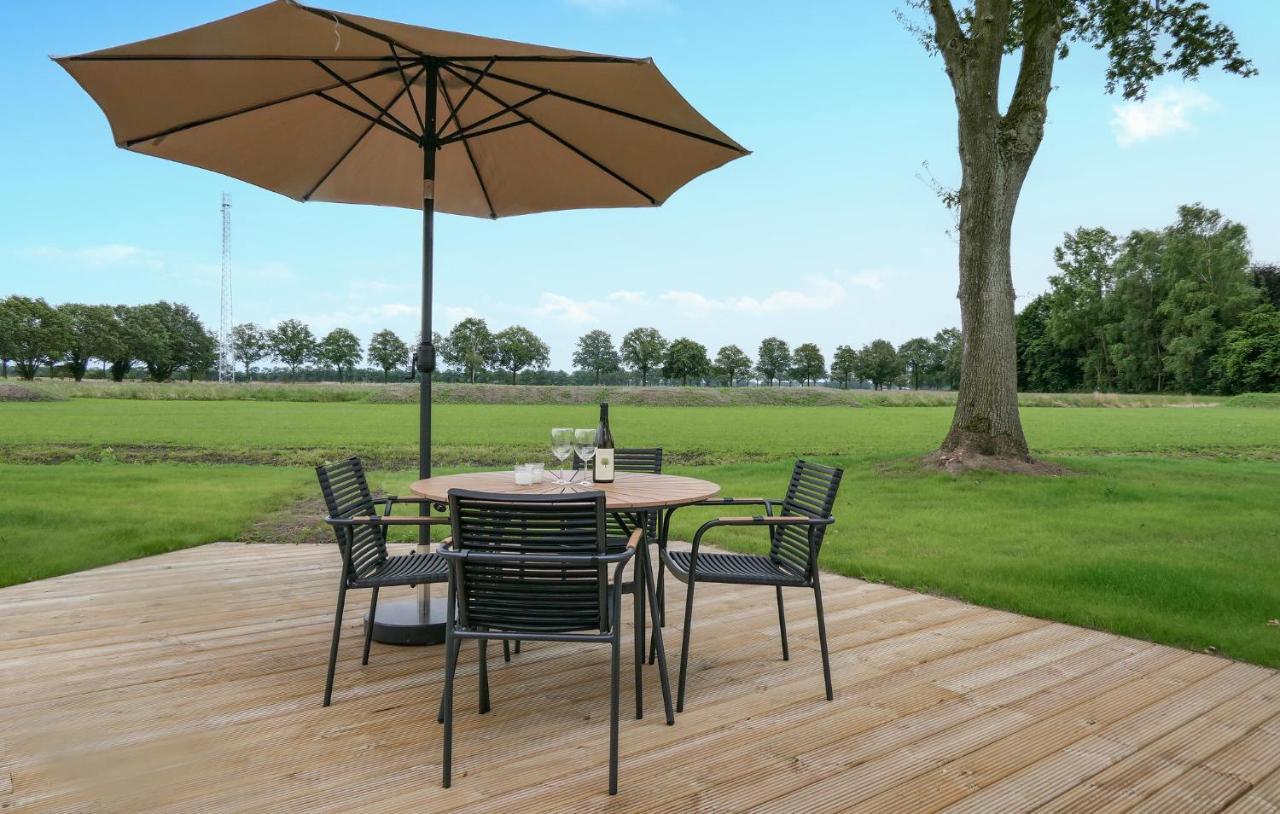 2 Bedroom Stunning Home In Afferden — 5-Star Luxury Hotel in Afferden, Netherlands