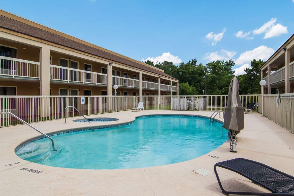 Suburban Studios Hotel Kingsland Near I 95 - photo 23