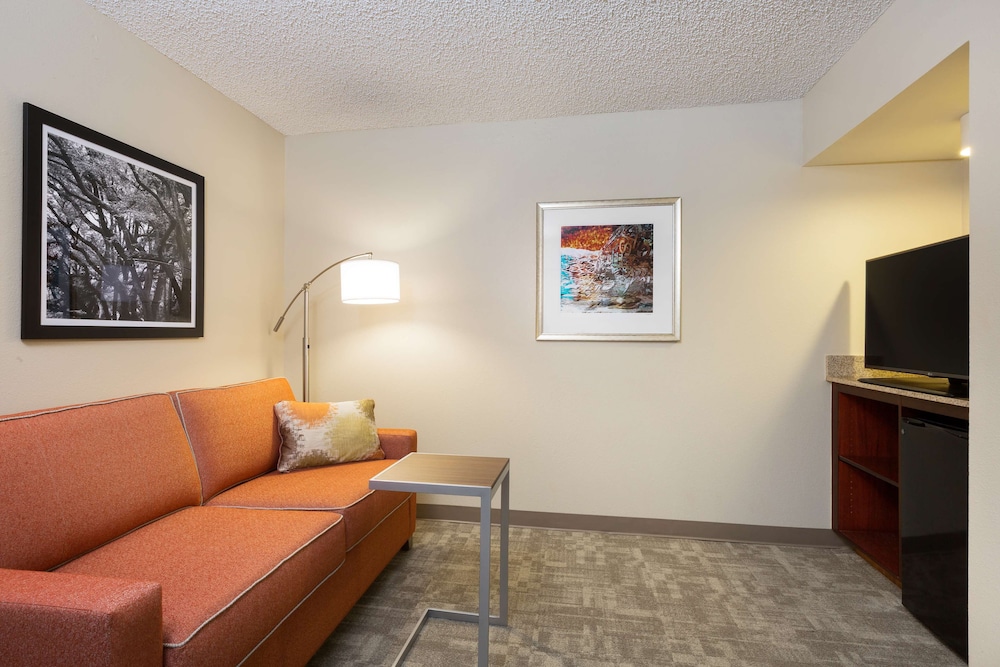 Hampton Inn Houston Near The Galleria - photo 10