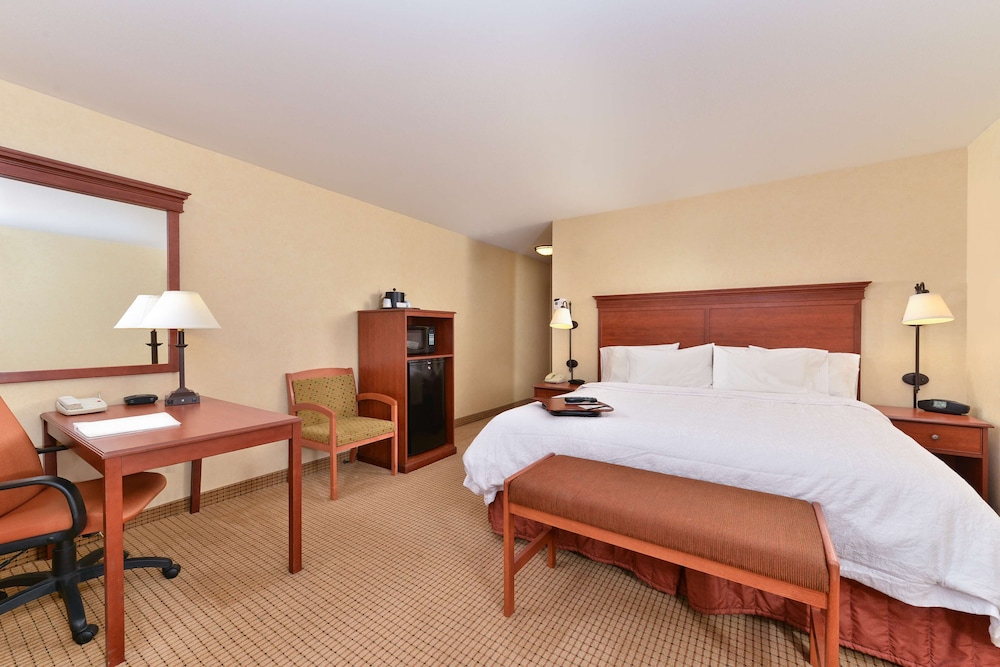 Hampton Inn Rock Springs - photo 18