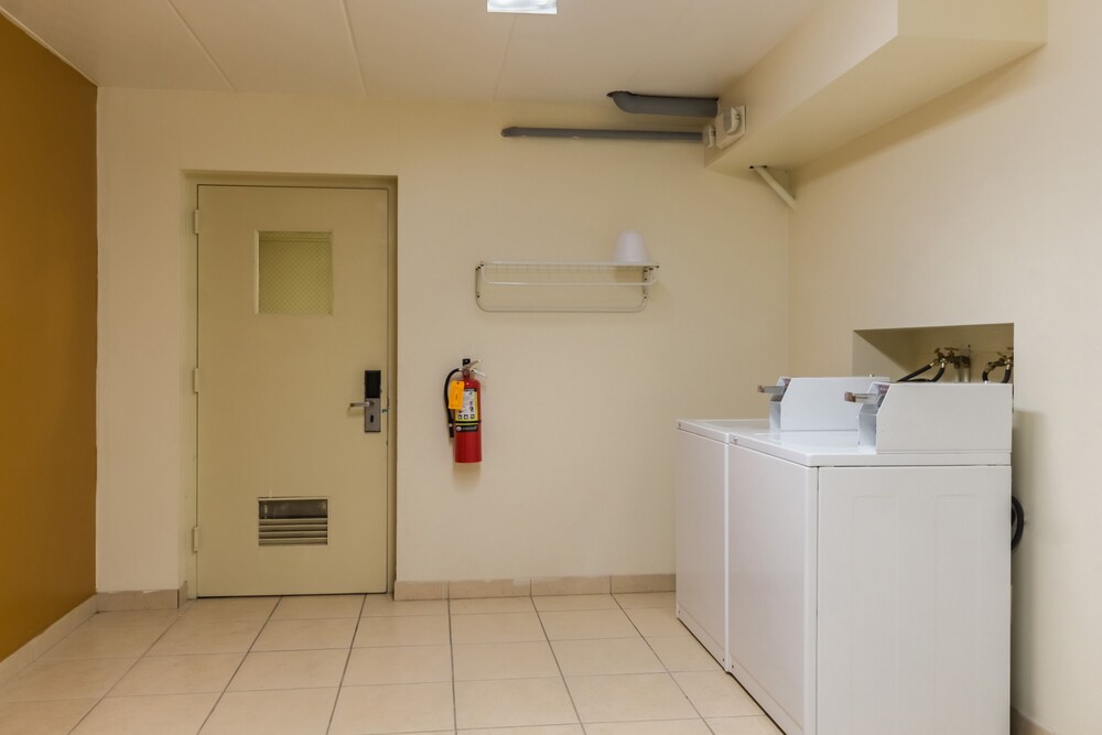Quality Inn & Suites Hotel West Chester - photo 33