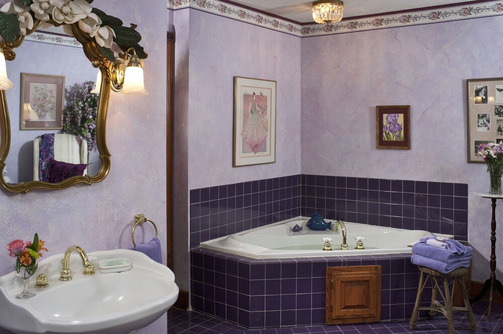 Cliff Cottage Inn Victorian B&B and Boutique Hotel - photo 30