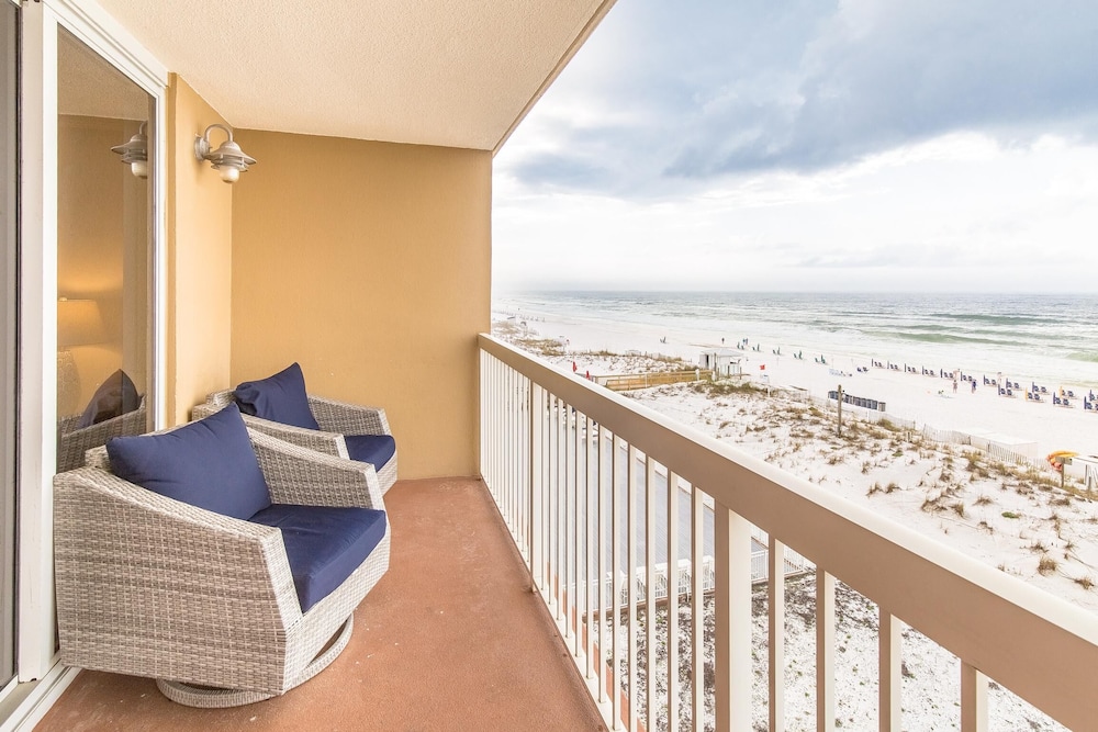 Pelican Beach Resort 410 - photo 24
