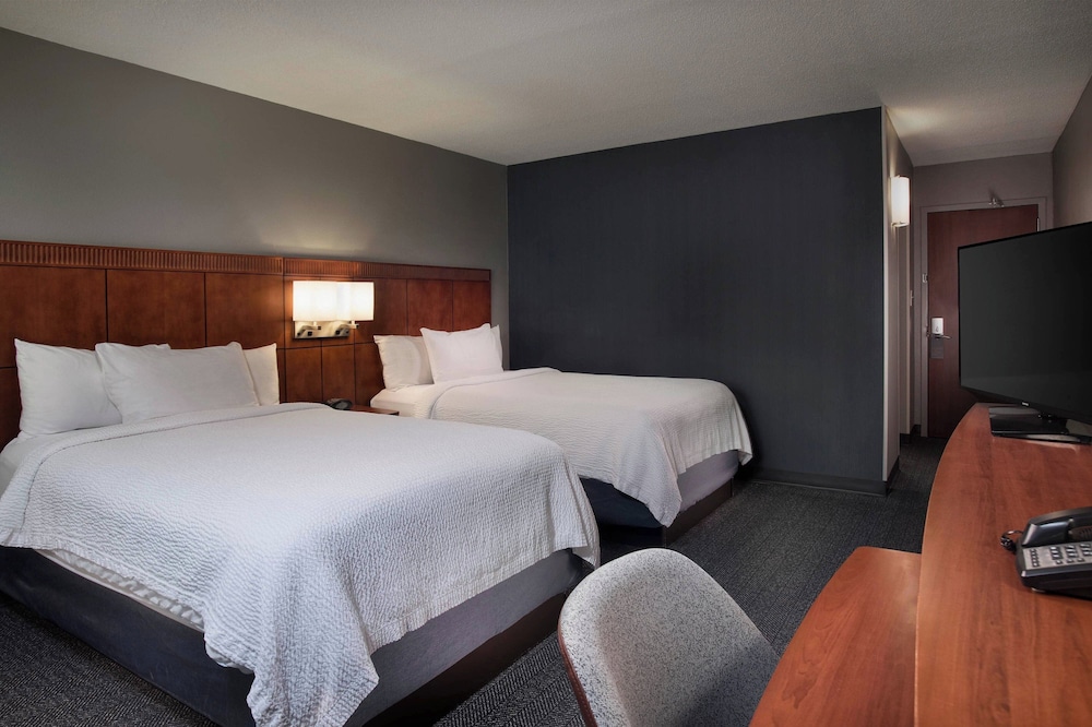Courtyard by Marriott Winston Salem University - photo 7