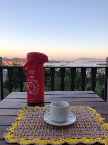 Deck da colina in Sao Pedro Da Aldeia, Brasil