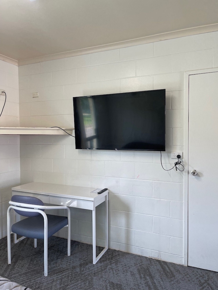 The Park Motel — Charters Towers — photo 3