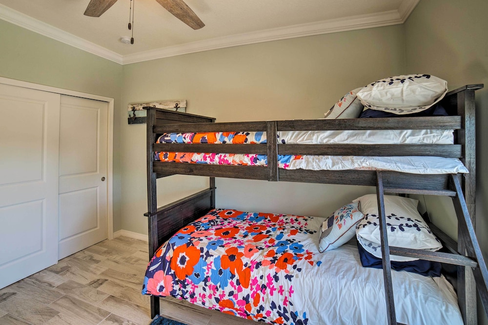 Lost Key Golf Resort Townhome 1 Mi to Beach in Pensacola, United States