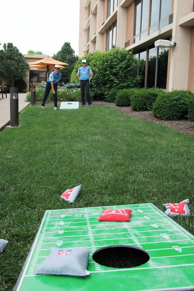 Courtyard by Marriott Canton - photo 21