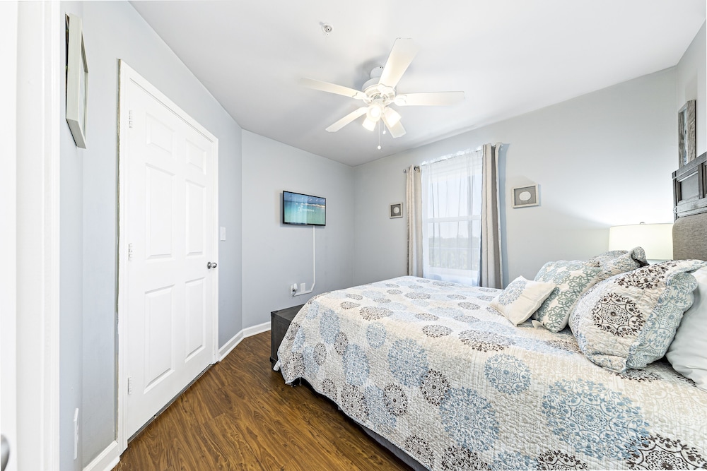 The Grande Caribbean by Meyer Real Estate - photo 2