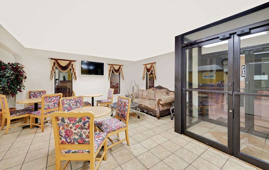 Days Inn by Wyndham Cleveland TN - photo 3