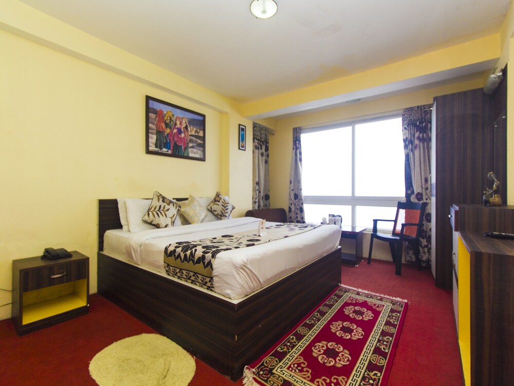 OYO 4516 Golden Wind Horse in Darjiling, India