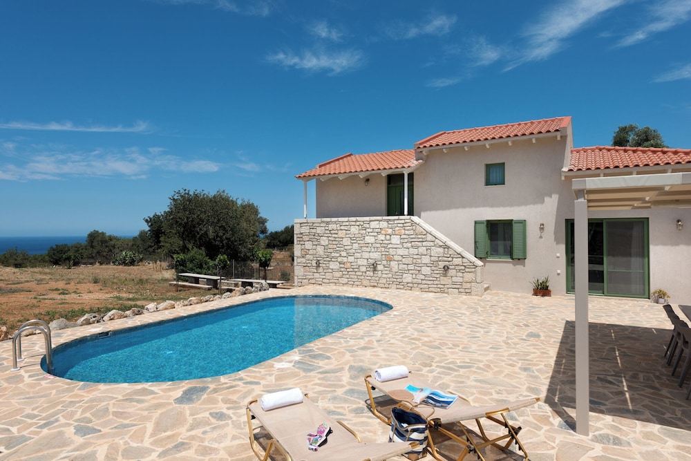 Ellotia & Asterion By Forest Villas — 4-Star Luxury Hotel in Rethymno, Greece