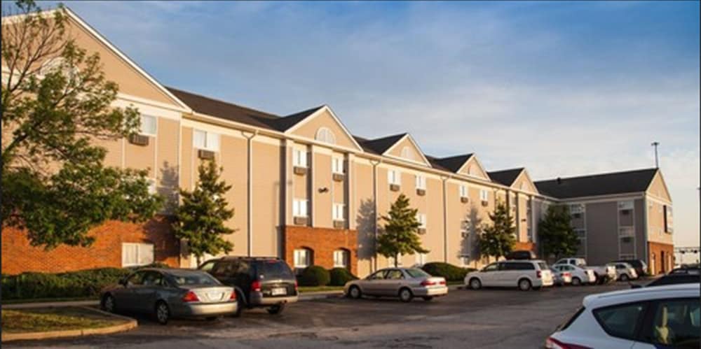 Intown Suites Extended Stay St. Louis Mo St. Charles - photo 25
