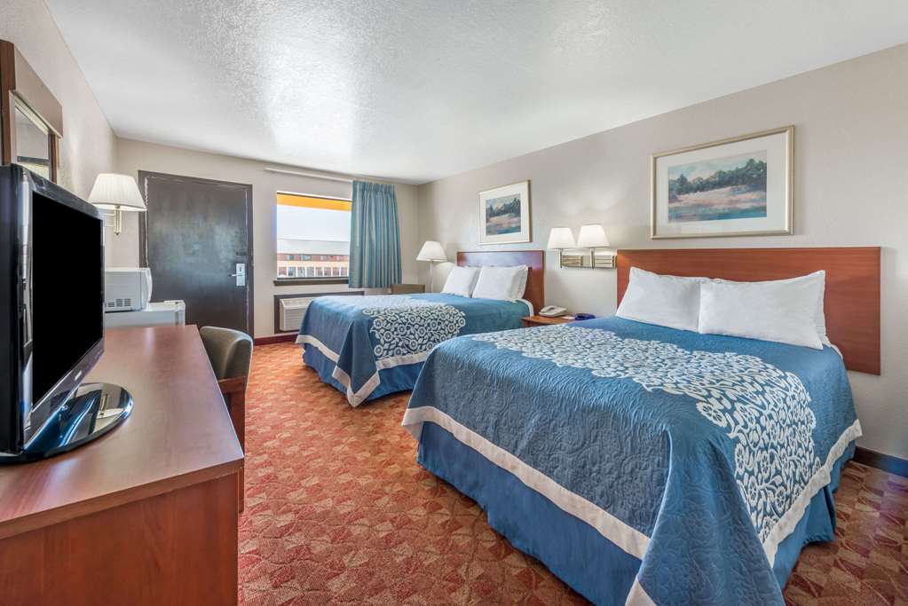 Days Inn by Wyndham Russell - photo 10