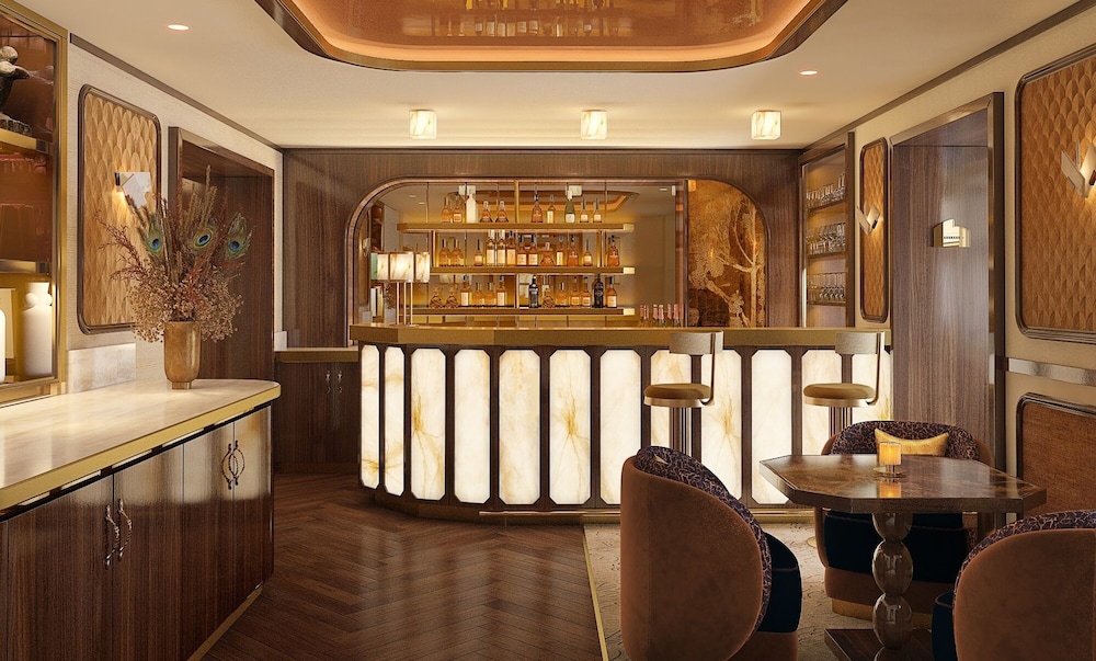 Hôtel La Bourdonnais by Inwood Hotels — 4-Star Luxury Hotel in Paris, France