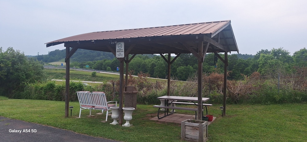 Dawson Inn - photo 27