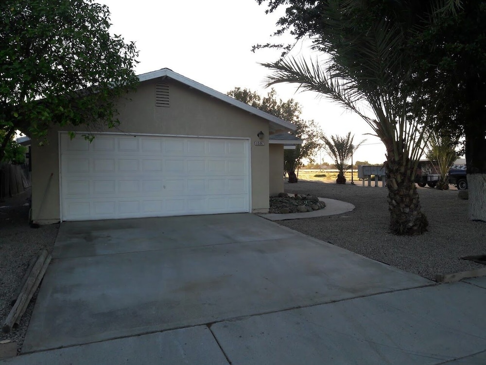 Coalinga Embassy - photo 13