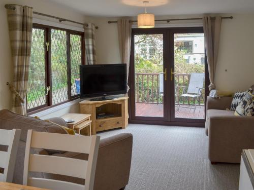 Josnor Chalet — 4-Star Luxury Hotel in Benllech, United Kingdom