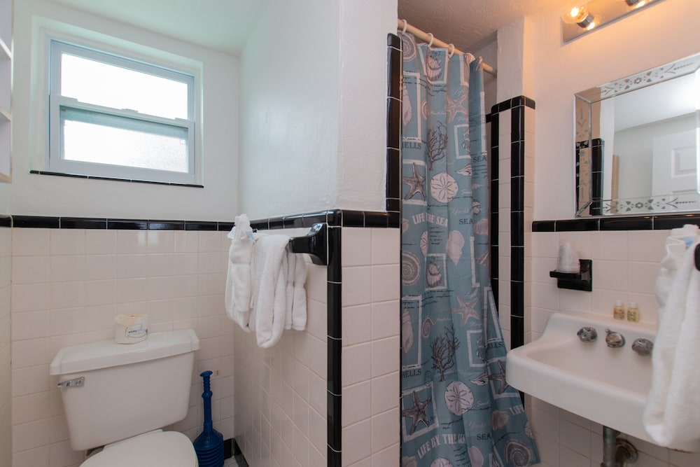 Sunset Cove Beach Resort - photo 131