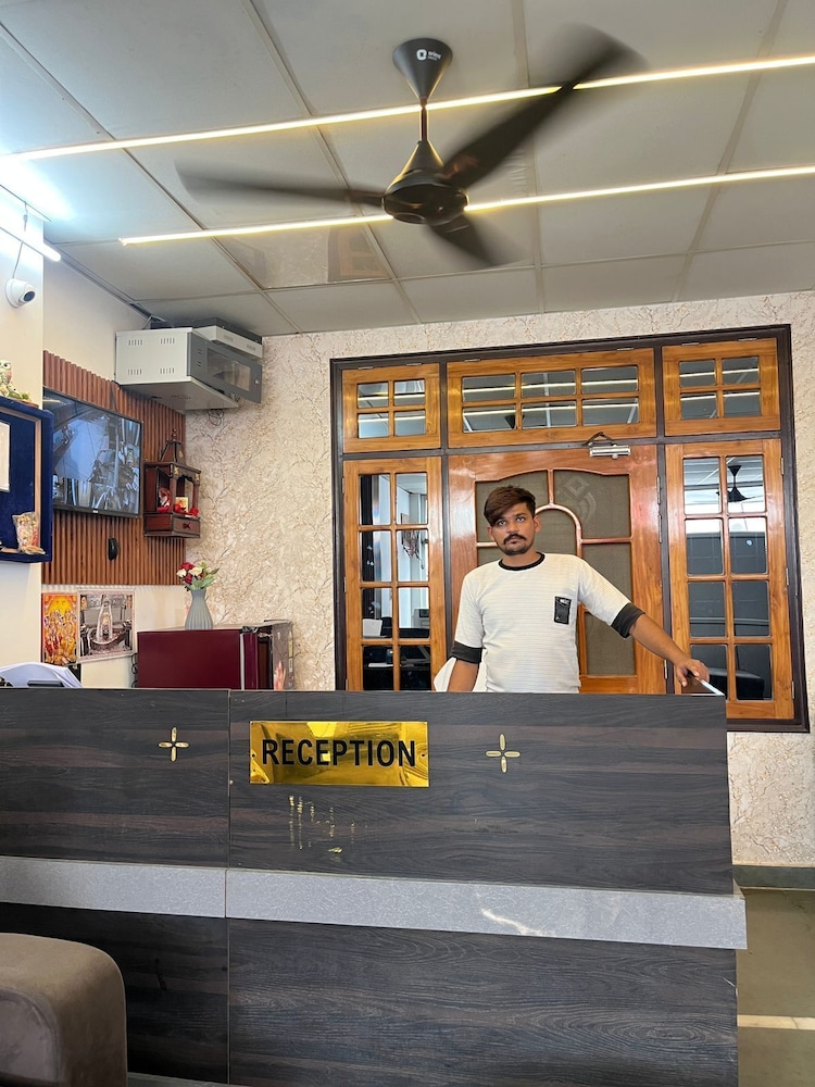 Staylo Masterprice Inn - last minute hotel in Lucknow