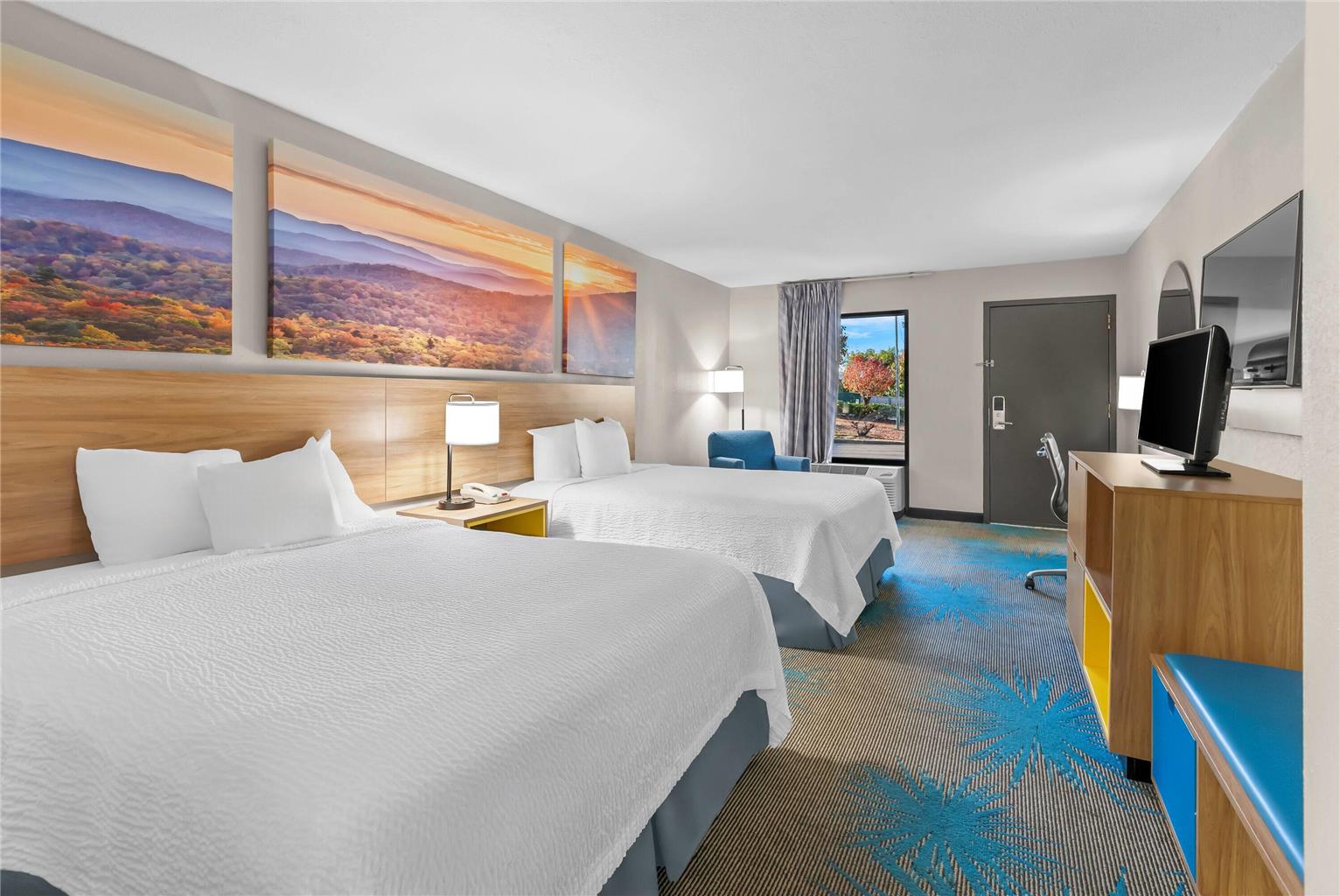 Days Inn by Wyndham Saint Pauls - photo 19