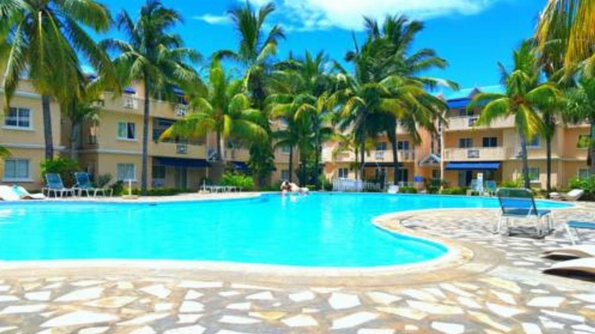 Résidence Le Dattier 3 bedrooms apartment Flic en Flac — 4-Star Luxury Hotel in Flic En Flac, Mauritius
