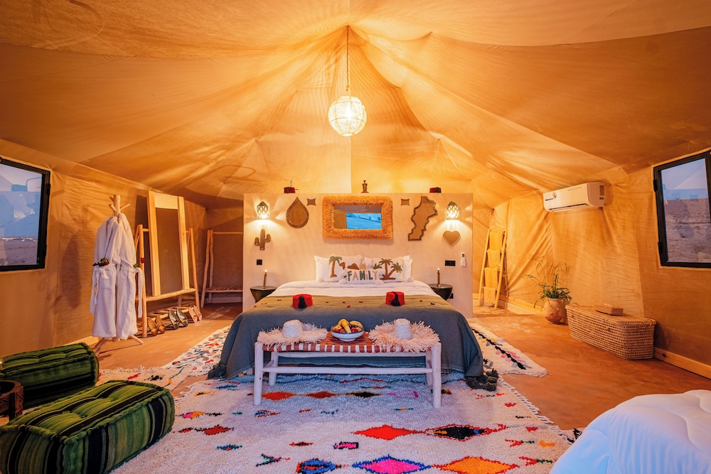 We Agafay - last minute hotel in Unknown City