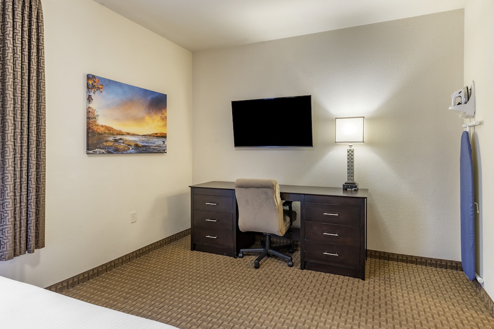 Stay Over Suites - photo 8
