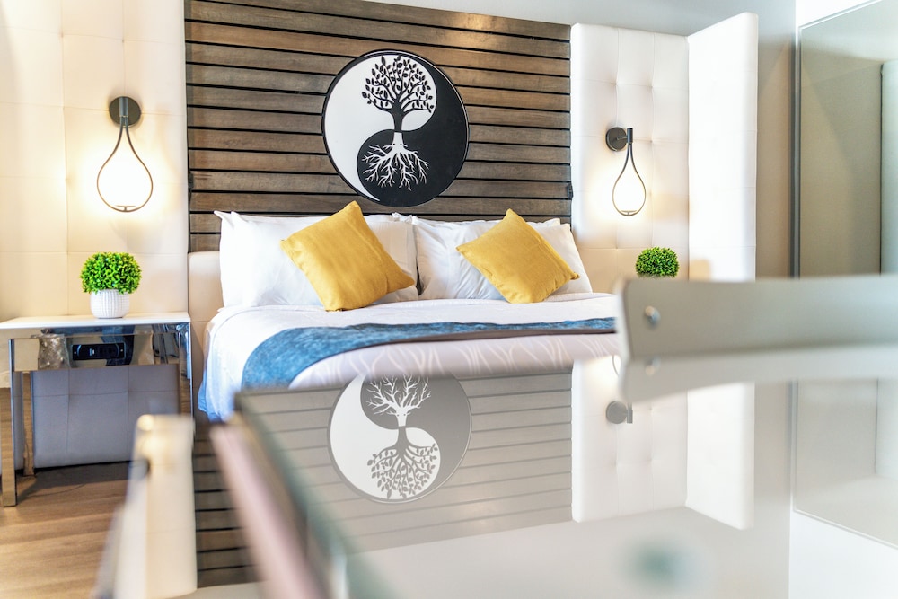 Aspire Inn Studios & Spas - photo 30