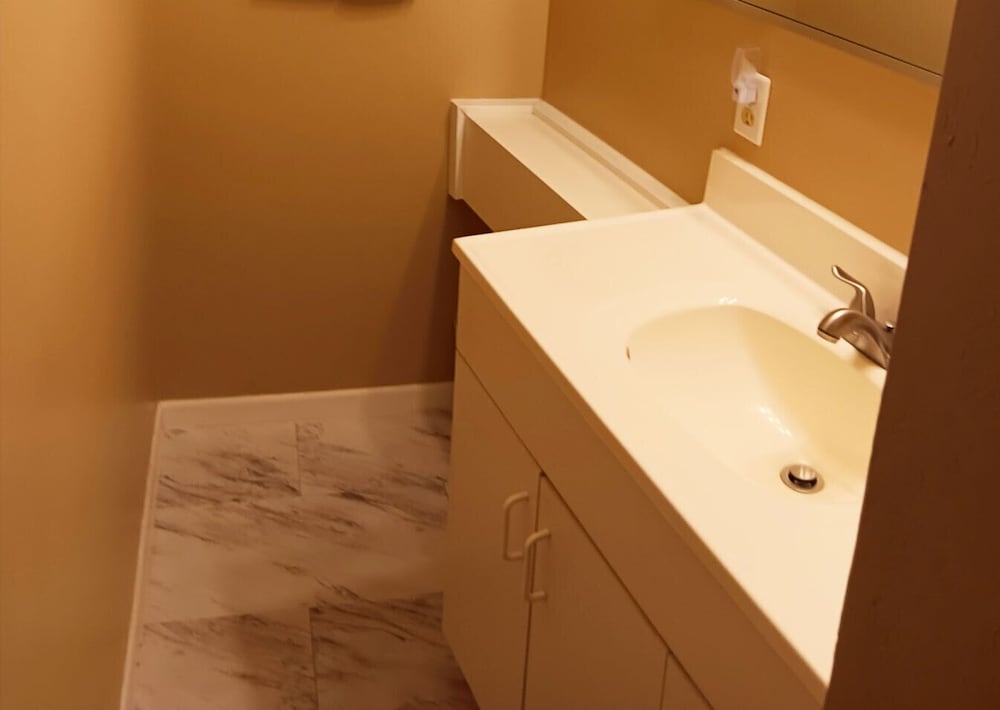 Paiute Trails Inn - photo 20