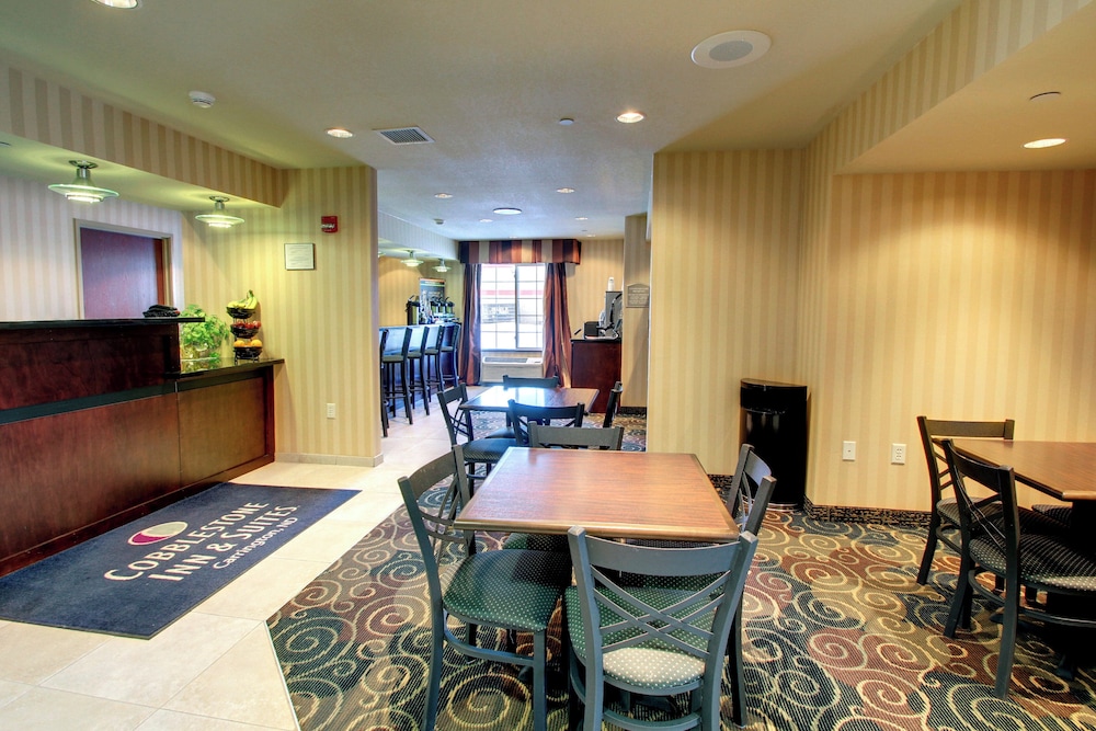 Cobblestone Inn & Suites Carrington - photo 39
