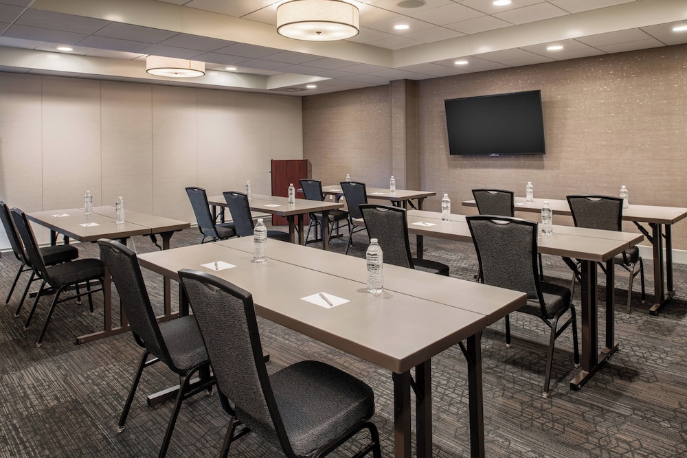 Residence Inn by Marriott Bozeman - photo 28