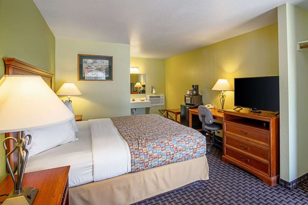 Rodeway Inn Gunnison Crested Butte - photo 10