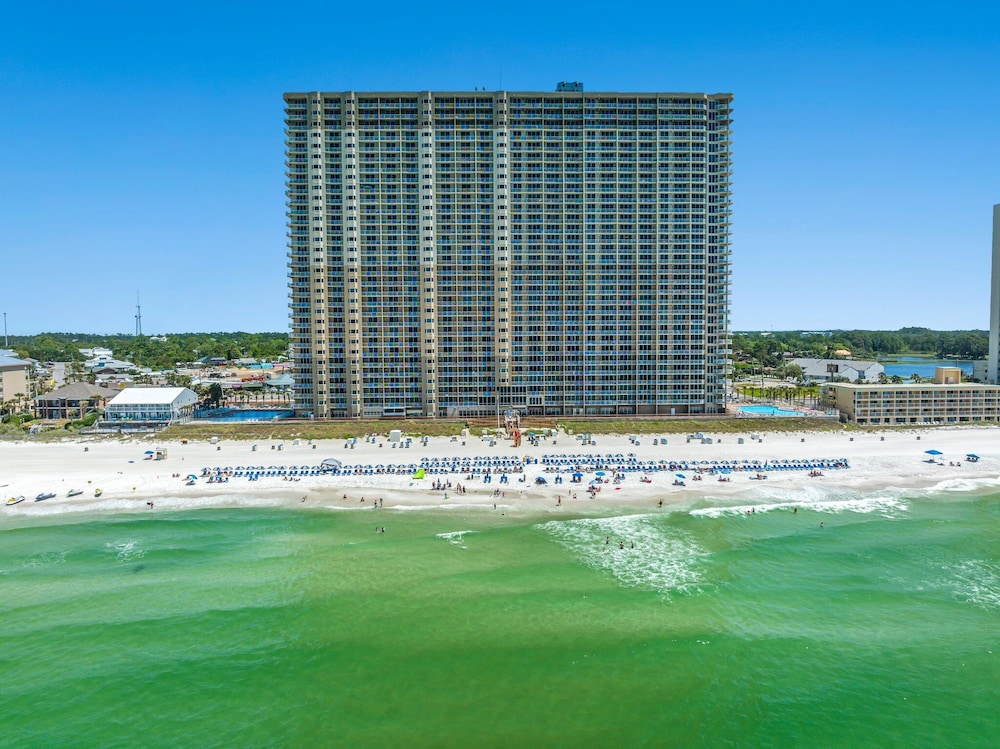 Tidewater Beach Luxury Penthouse With Resort Amenities and a View - photo 42