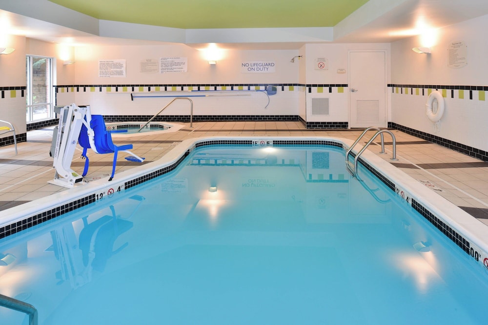 Fairfield Inn & Suites by Marriott Asheboro - photo 17