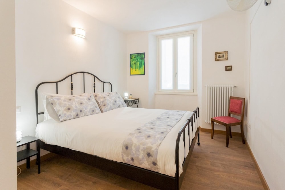 Da Pia in Historycal Como City Centre — 4-Star Luxury Hotel in Como, Italy