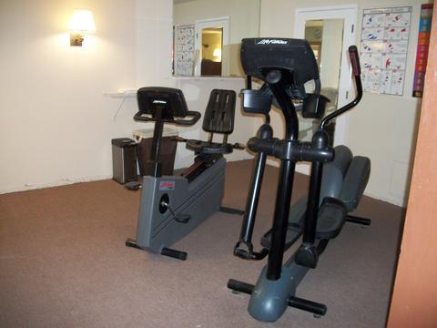 Camino Inn and Suites - photo 10