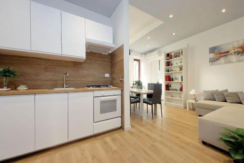 Vatican Elite apartment Residenze Romane — 4-Star Luxury Hotel in Rome, Italy