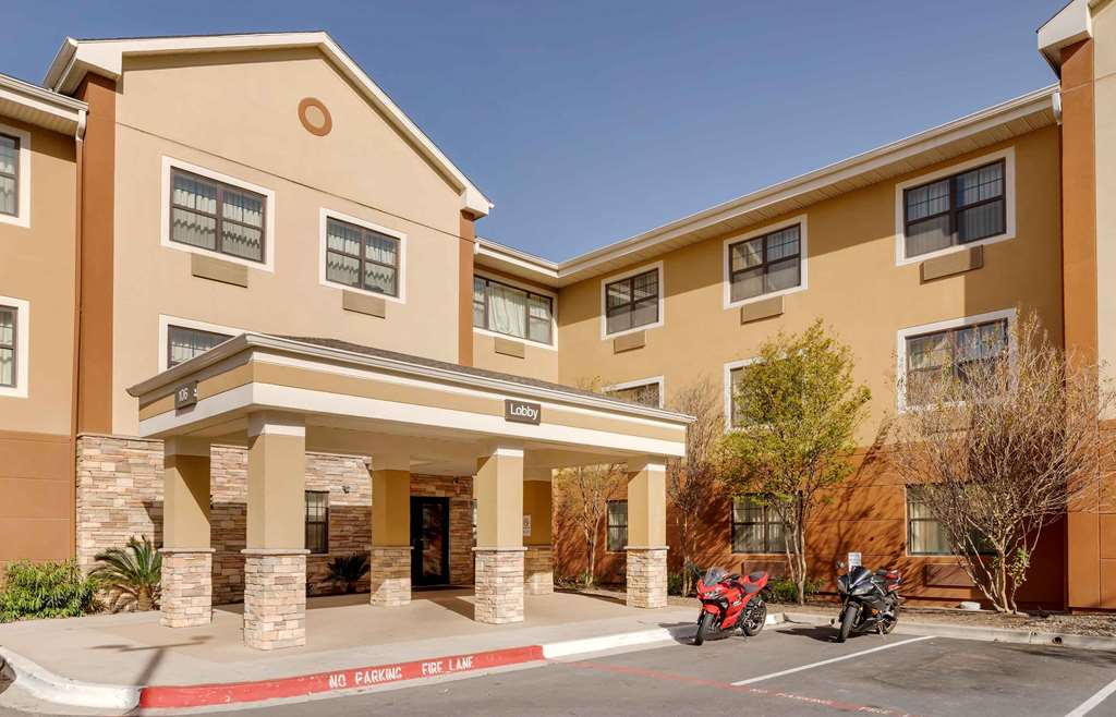 Extended Stay America Laredo Del Mar - photo 3