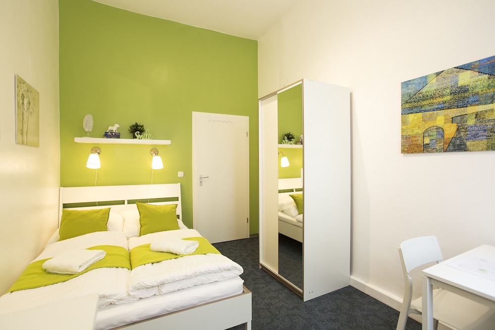 Privatzimmer Preissler — carbon neutral stay, Nuernberg