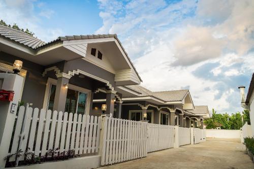 Chiang Mai Bann Income Homestay — 4-Star Luxury Hotel in Chiang Mai, Thailand