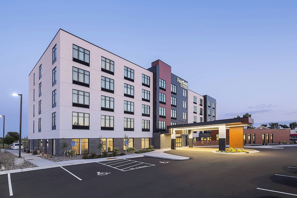 Fairfield Inn & Suites by Marriott Minneapolis North Blaine - photo 30