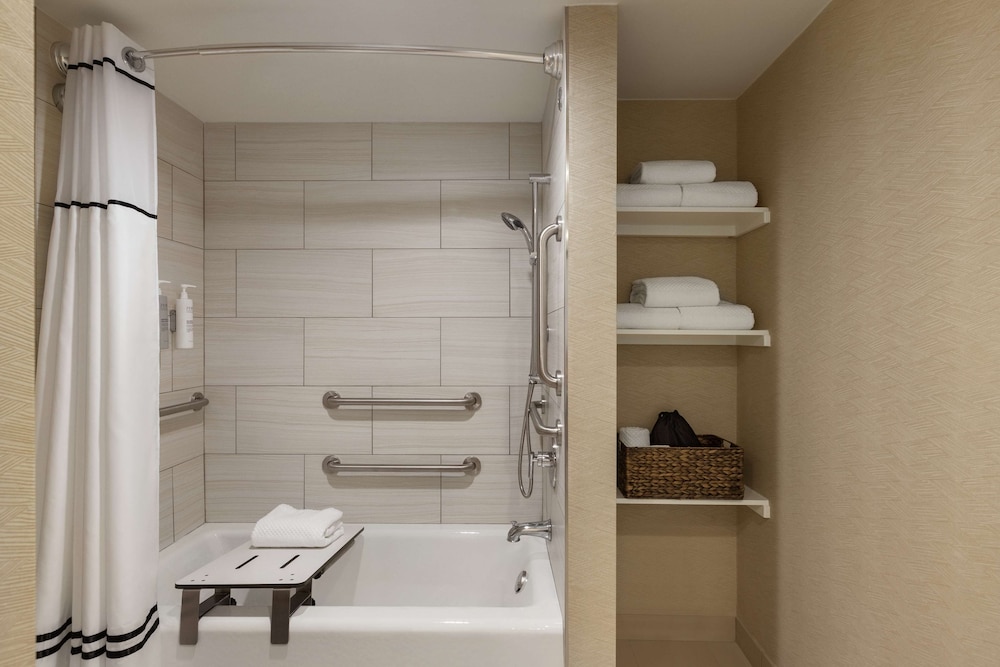 Embassy Suites by Hilton Deerfield Beach Resort & Spa - photo 43